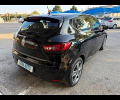 Renault Clio 1.2 75CV 5 porte - Neopatentati