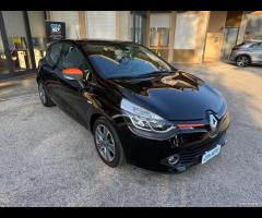 Renault Clio 1.2 75CV 5 porte - Neopatentati - 18