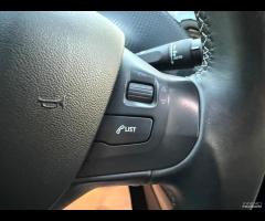 Peugeot 2008 1.6 e-HDi 92 CV Stop&Start Allure