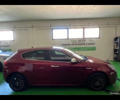 Alfa Romeo Giulietta 2.0 JTDm-2 140 CV Distinctive