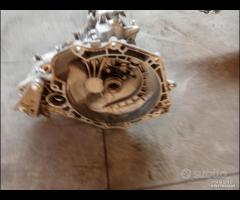 cambio manuale Opel corsa 2017 1.4 benzina B14XER