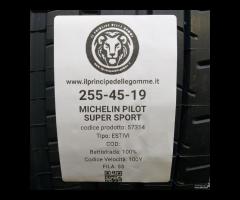 2 GOMME 255 45 19 MICHELIN A57314
