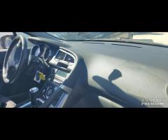 Ricambi Peugeot 3008 1.6 D del 2009 motore 9HZ
