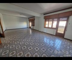 Castelvetrano prestig. app. in centro di 7,5 v - 16