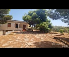 Triscina villa 6,5 vani + giardino a pochi passi d