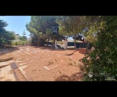 Triscina villa 6,5 vani + giardino a pochi passi d - 15