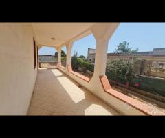 Triscina villa 6,5 vani + giardino a pochi passi d - 22