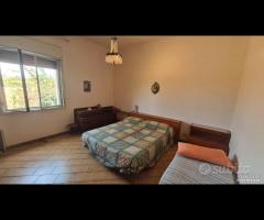 Triscina villa 6,5 vani + giardino a pochi passi d - 28