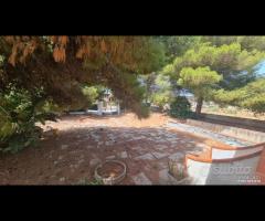 Triscina villa 6,5 vani + giardino a pochi passi d - 29