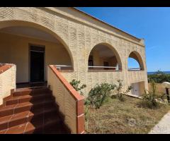 Triscina villa con ampia veranda vista mare - 7