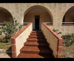 Triscina villa con ampia veranda vista mare - 9