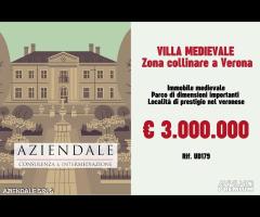 VILLA MEDIEVALE IN COLLINA IDEALE PER EVENTI