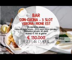 AZIENDALE - BAR STORICO CON CUCINA E SLOT AVVIATO