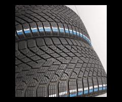 2 GOMME 285 40 23 PIRELLI A57972
