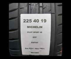 4 GOMME 225 40 19 MICHELIN BR1085