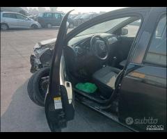 dacia Sandero 2018 benzina demolita per ricambi - 7