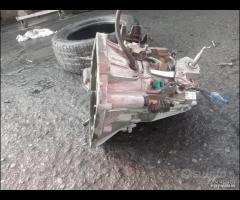 cambio manuale Renault Clio 1.5td k9k 2023