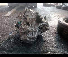 cambio manuale Renault Clio 1.5td k9k 2023