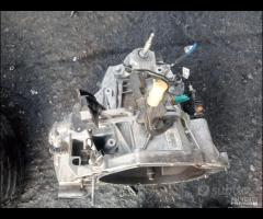 cambio manuale Renault Clio 1.5td k9k 2023
