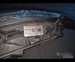 Faro Anteriore Destro Per Peugeot 2008 2016