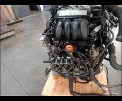 motore Volkswagen audi 1.6 benzina CHG