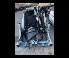 Ricambi scocca per tagliate Toyota Yaris cross