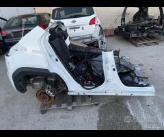 Ricambi scocca per tagliate Toyota Yaris cross