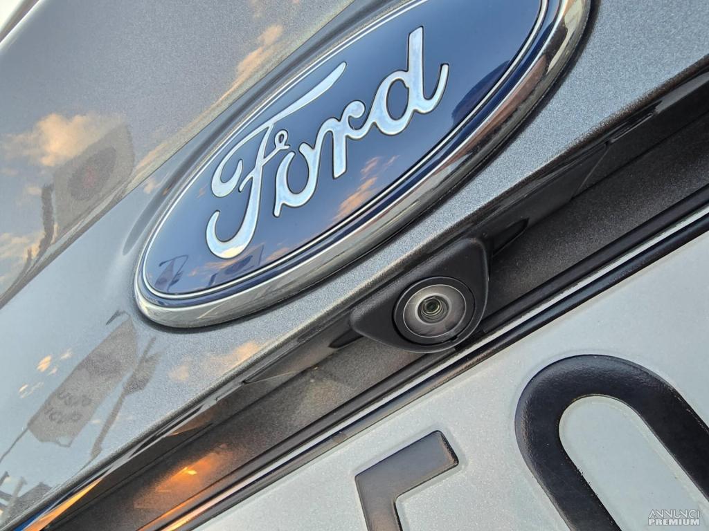 Ford Kuga 2.0 TDCI 150 CV S&S 4WD Titanium - 9/20