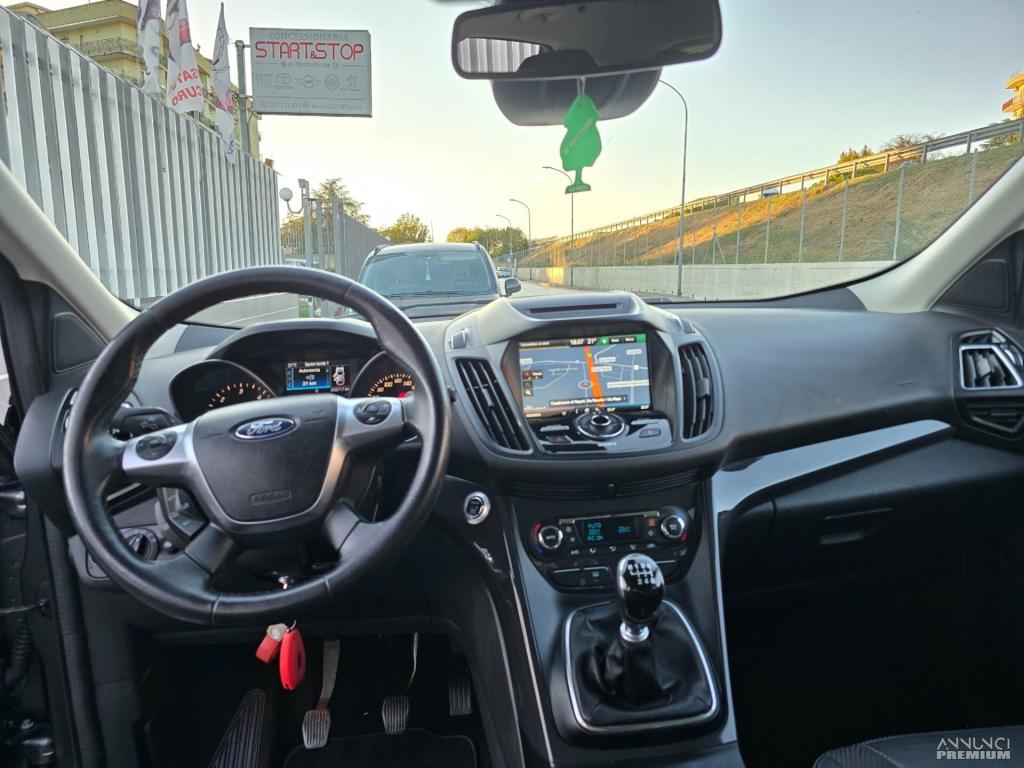 Ford Kuga 2.0 TDCI 150 CV S&S 4WD Titanium - 14/20