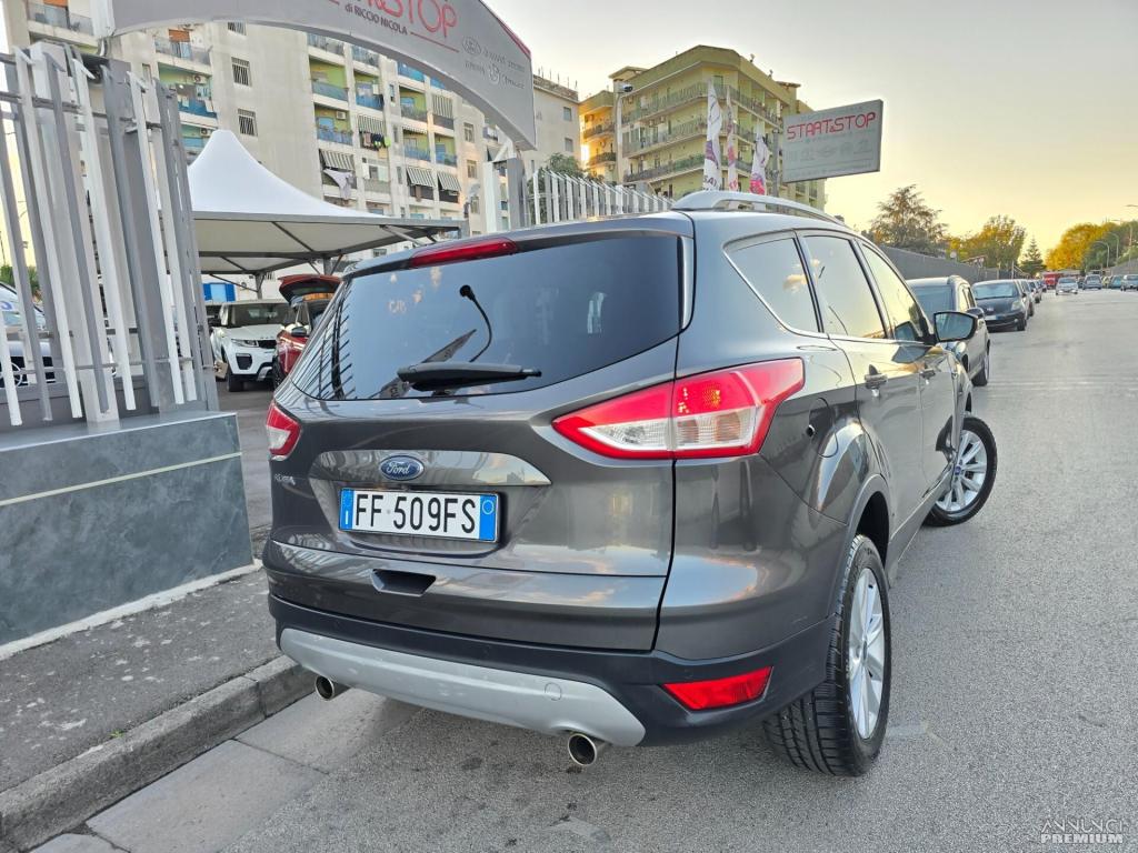 Ford Kuga 2.0 TDCI 150 CV S&S 4WD Titanium - 16/20