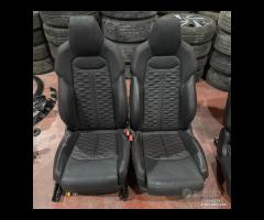 ricambi Audi rsq8 tappezzeria e pannelli portiere.