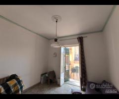 5 vani Frazionabile Noce/Lancia di Brolo rif149/25