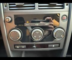 Land Rover Discovery Sport 2.0 TD4 150 CV SE - 8