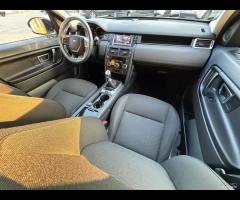 Land Rover Discovery Sport 2.0 TD4 150 CV SE - 23