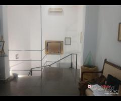 Pressi Duomo, Bottega con cantinato annesso - 11