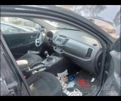 Kia Sportage 2014 1.7 TDI D4FD demolito per ricamb
