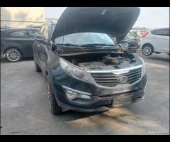Kia Sportage 2014 1.7 TDI D4FD demolito per ricamb - 8