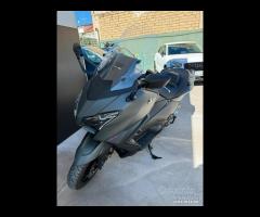 Yamaha Tmax 560 new 2025