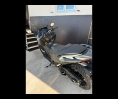 Yamaha Tmax 560 new 2025