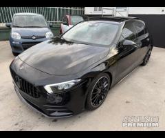 Mercedes-benz A 180 d Automatic Premium AMG