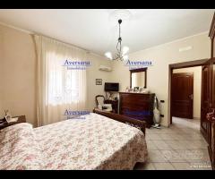 Cortile da ristrutturare realizzato su 540 mq - 13