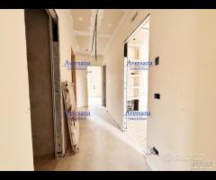 Piano rialzato con terrazzo 3 camere da letto - 9