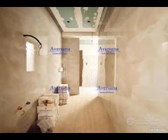 Piano rialzato con terrazzo 3 camere da letto - 15