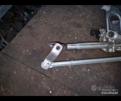 Tandem Tergi Anteriore Per Bmw Serie 3 F30 - F31 - 6