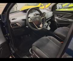 Lancia Ypsilon 1.2 69 CV 5 porte GPL Ecochic 30th - 22