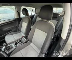 Volkswagen Golf 1.6 TDI BlueMotion - 7