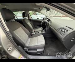 Volkswagen Golf 1.6 TDI BlueMotion - 8