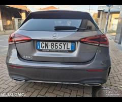 Mercedes-Benz A 250 Premium Night edition Auto