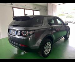 Land Rover Discovery Sport 2.0 TD4 150 CV Auto Bus - 25