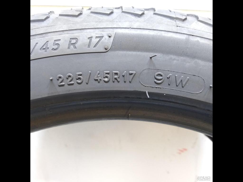2 GOMME 225 45 17 MICHELIN BR1127 - 6/7